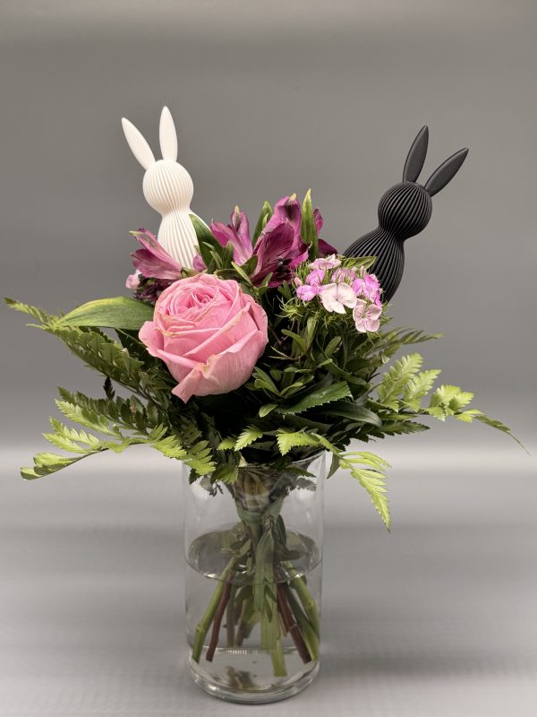 Blütenhüpfer – Blumenstecker Hase